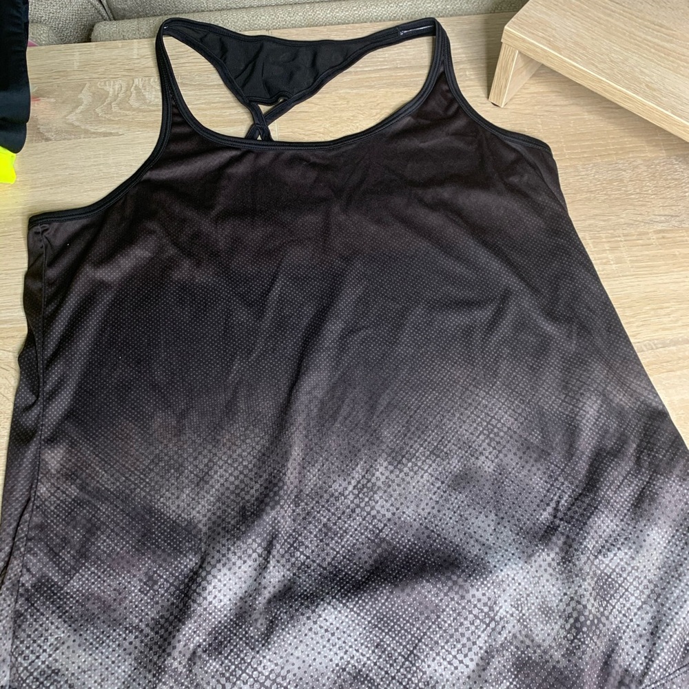 Work out top